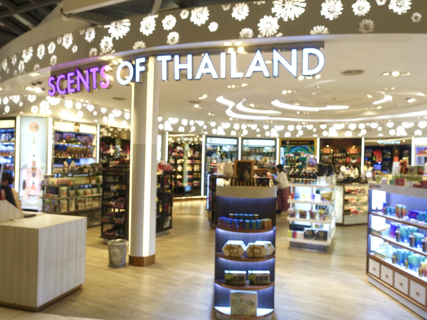 タイ 空港 お土産 人生を豊かにする高級ホテル スパ情報